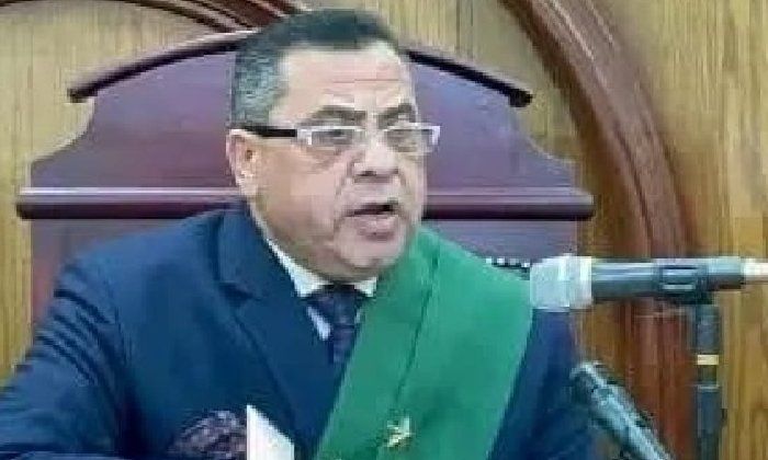 تأييد حكم الإعدام والسجن بأحكام متفاوتة للمتهمين بقتل شخص والشروع فى قتل نجليه بالشرقية تأييد حكم الإعدام والسجن بأحكام متفاوتة للمتهمين بقتل شخص والشروع فى قتل نجليه بالشرقية