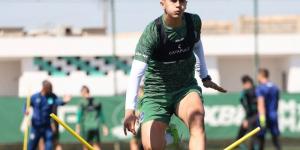 فريق
      الرجاء
      يؤجل
      انطلاق
      التداريب