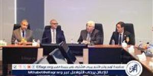 "صنع
      في
      مصر"..
      شراكة
      جديدة
      تنقل
      طلاب
      الجامعات
      من
      قاعات
      الدراسة
      إلى
      معامل
      الصناعة