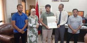 مديرية
      سطات
      تحتفي
      بالتلميذ
      فرجول