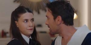 مسلسل
      فندق
      الأحلام..
      دراما
      تركية
      ...