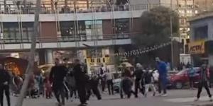 ضبط
      طرفي
      مشاجرة
      بالأسلحة
      البيضاء
     ...