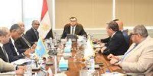 وزير
      الإسكان
      يتابع
      موقف
      محطات
      تحلية
      مياه
      البحر
      بالساحل
      الشمالي
      الغربي
      وموقف
      مشروع
      إعادة
      تأهيل
      ورفع
      كفاءة
      محطة
      المعالجة
      بالروبيكي