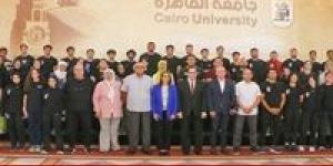 جامعة
      القاهرة
      تضيء
      طريق
      "المجد"لأبطال
      ألعاب
      القوي