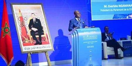 "منتدى
      العيون"
      يدعو
      الاقتصاد
      والعمل
      البرلماني
      إلى
      خدمة
      المستقبل
      الإفريقي