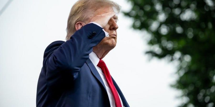 ترامب:
      "يجب
      إخلاء
      طهران
      فورا"
