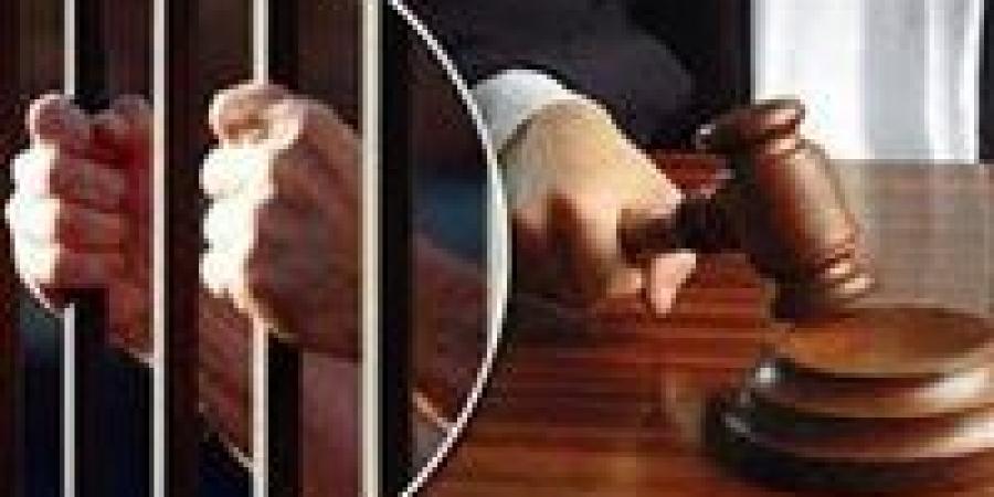 مشاجرة
      انتهت
      بكارثة..
      قرار
      قضائي
      ضد
      المتهم
      بطعن
      طالب
      في
      الأميرية