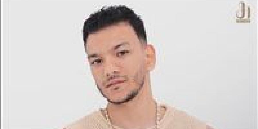 من
      المهرجات
      للبوب..
      حودة
      بندق
      يطرح
      أغنية
      "اوفر
      دوز"