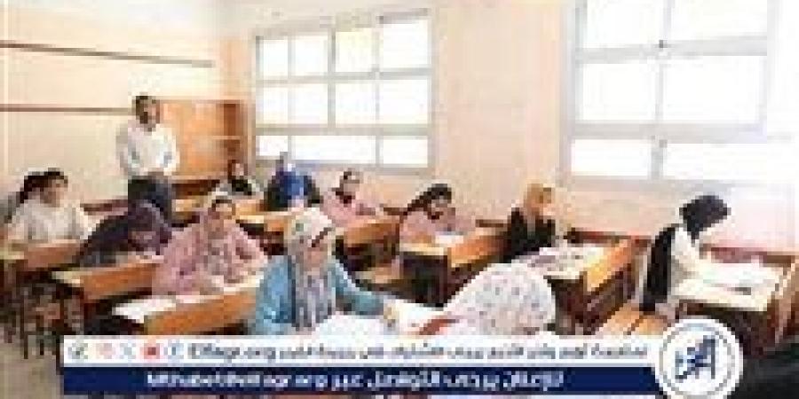 نشر
      امتحان
      اللغة
      العربية
      للثانوية
      العامة
      وإجاباته
      على
      صفحات
      الغش..
      والتعليم
      تتحرك
      قانونيًا
