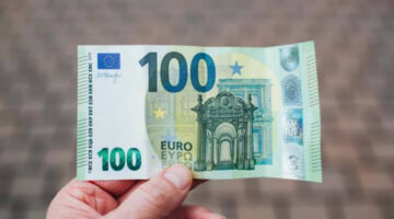 آخر المستجدات .. سعر 100 أورو مقابل الدينار الجزائري في السكوار والسوق الرسمية الآن